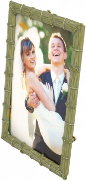 Bamboo Jeweled Green Picture Frame