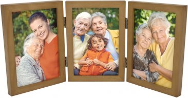 Simple Nutmeg Triple Picture Frame