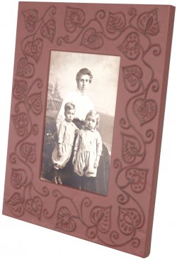 Floral Vine Red Metal Picture Frame